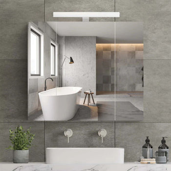 ES.SIKAIC Espejo Gabinete Blanco / Madera de ingeniería / Moderno Tres Puertas Armario con Espejo para Baño con Iluminación LED Enchufe y Interruptor de Luz Blanco